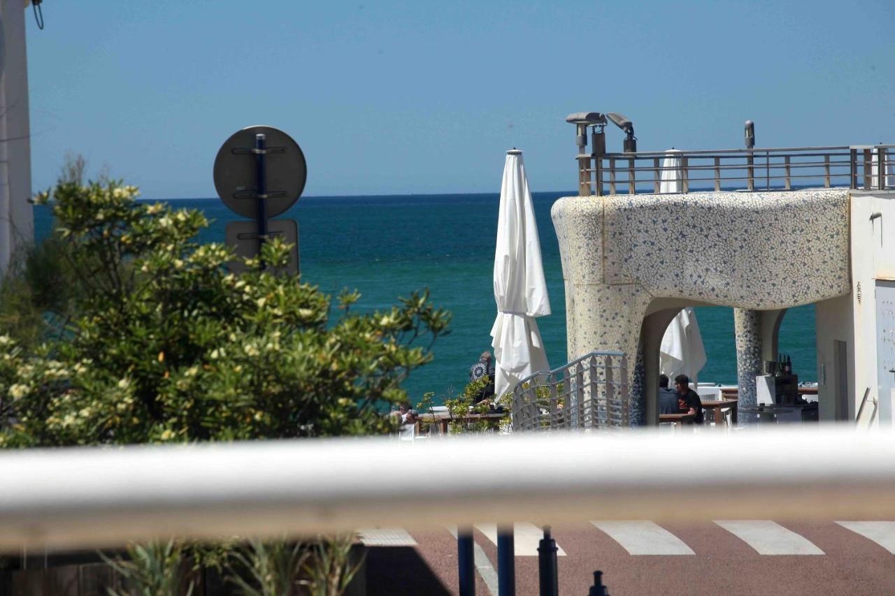Deluxe And Luminous Apartment Front Of The Sea كابروتو المظهر الخارجي الصورة