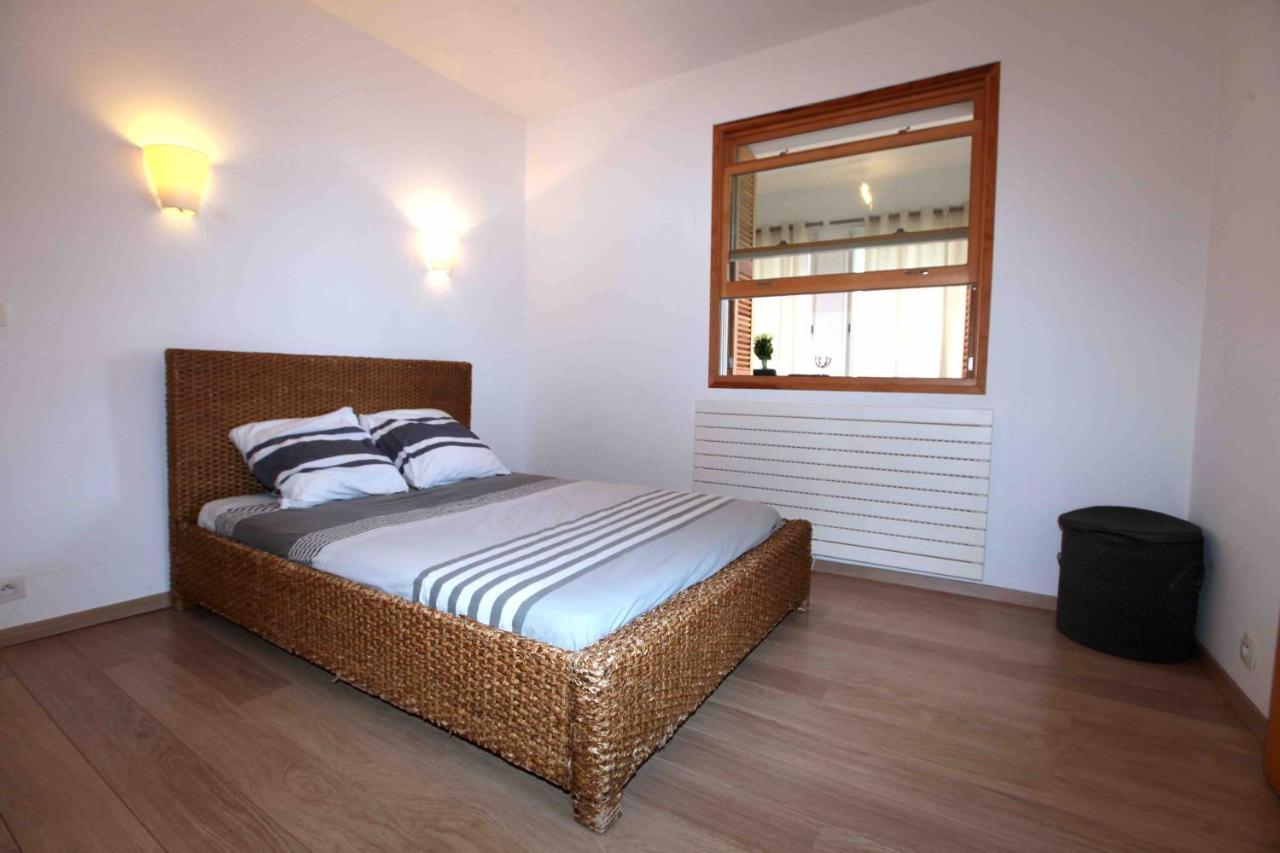 Deluxe And Luminous Apartment Front Of The Sea كابروتو المظهر الخارجي الصورة