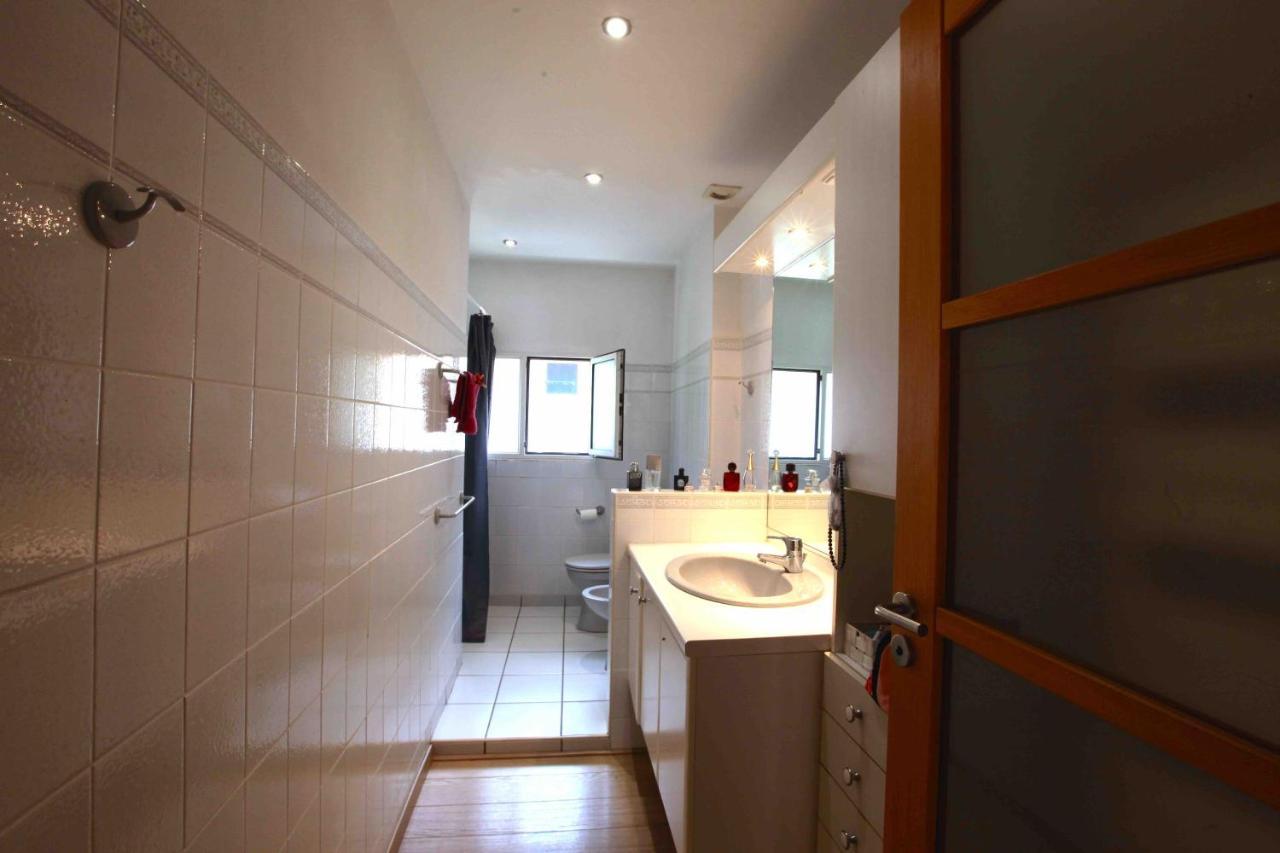 Deluxe And Luminous Apartment Front Of The Sea كابروتو المظهر الخارجي الصورة